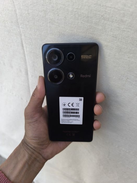 Xiaomi Redmi Note 13 Pro