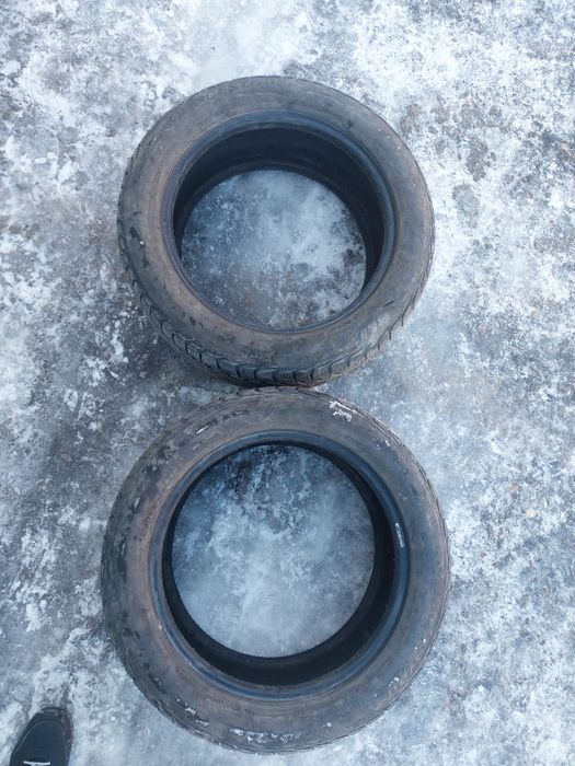 Продам 2 баллона липучки