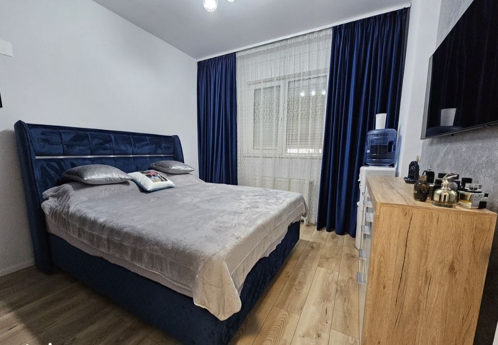 Particular vand apartament 2 camere 10 min de metrou  Dimitrie Leonida