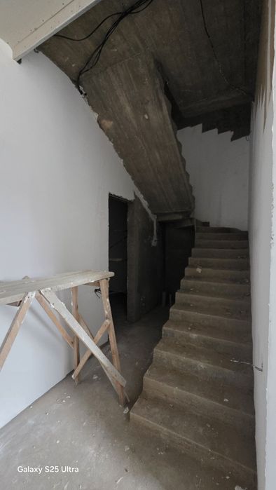 Кибрай Сотилади Участка продаётся Коттедж Дурмон Масжид куча