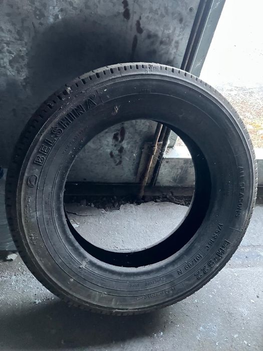 Одна покрышка на газел.