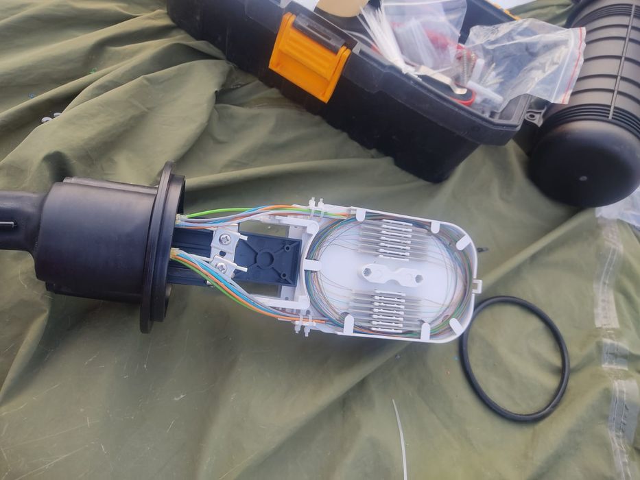 Мастер по сварке оптический волокна