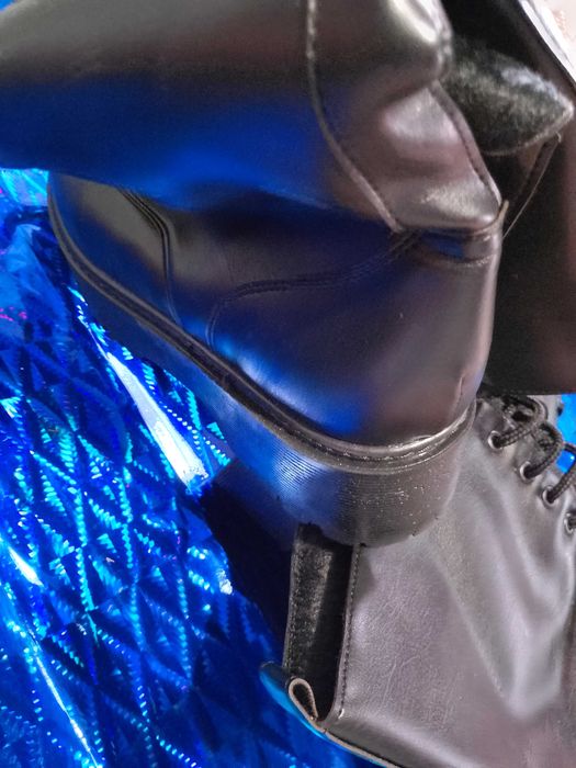 Дамски обувки,кецове,боти