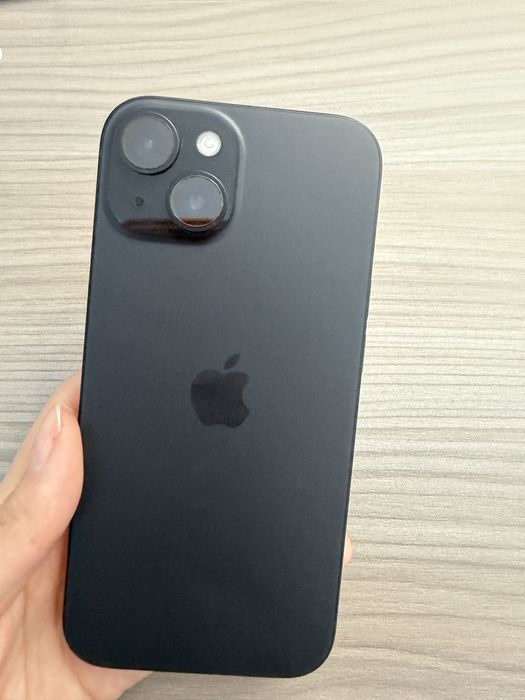 Продам Iphone 15