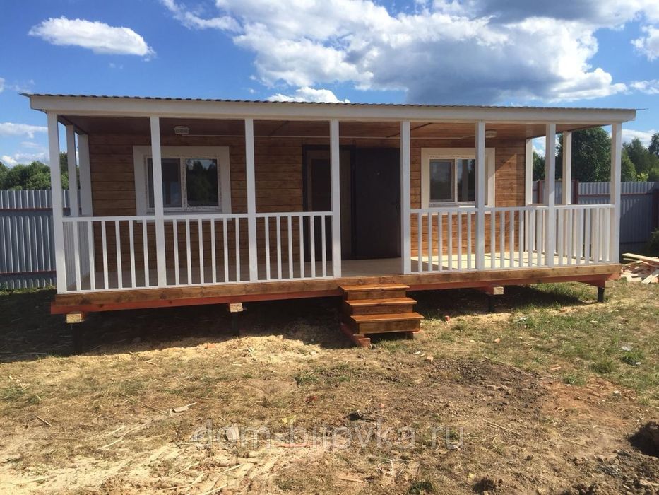 Vând case pe structură metalică modulară