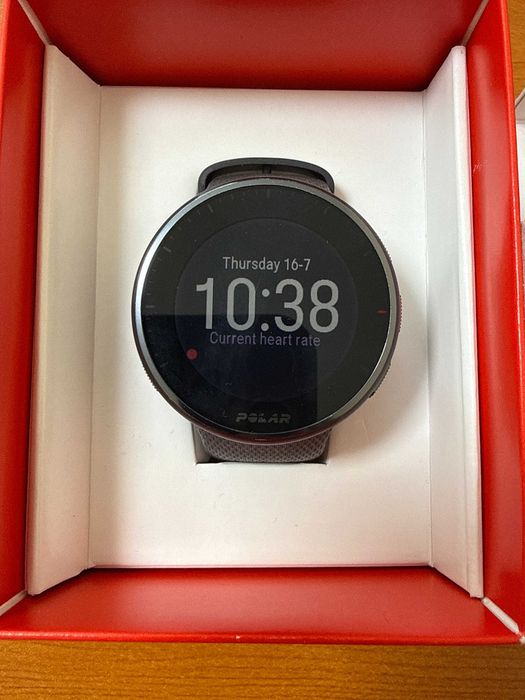 Polar Pacer Pro - Премиум спортен часовник - Почни НОВ - Без следи от употреба