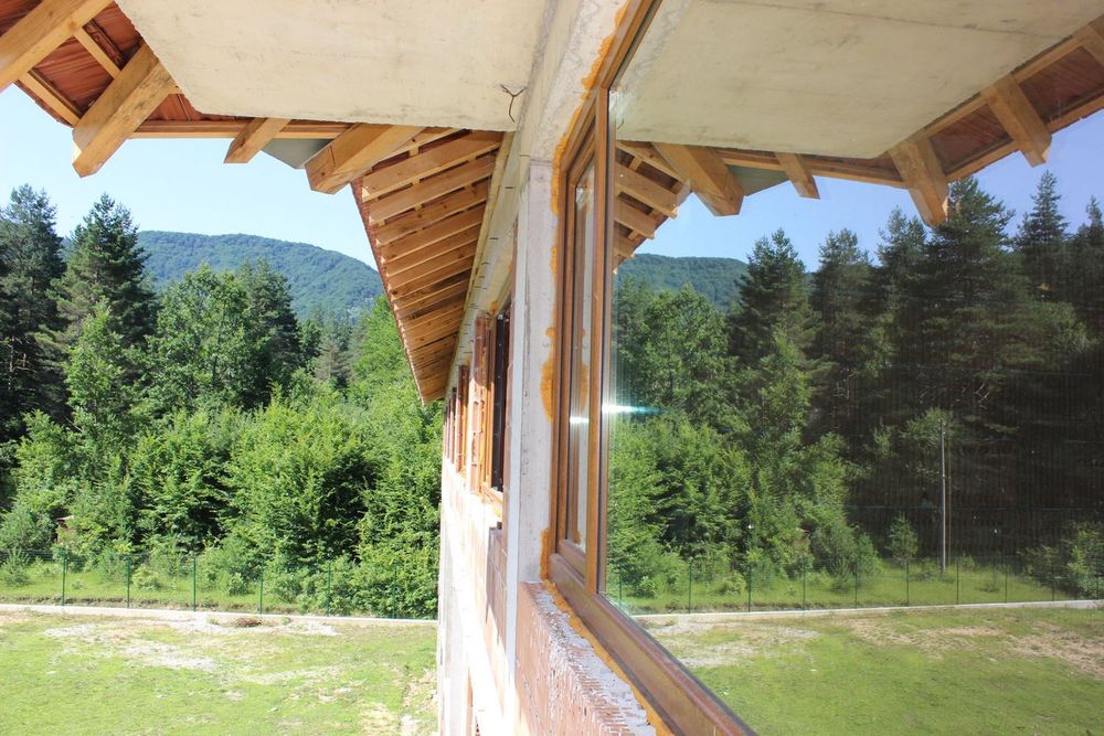 Продава се Хотел в с. Млечево, Област Габрово - 1674 кв.м за 73 €/кв.м - Снимка #5