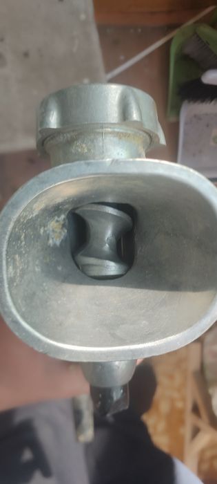 Продам мясорубку