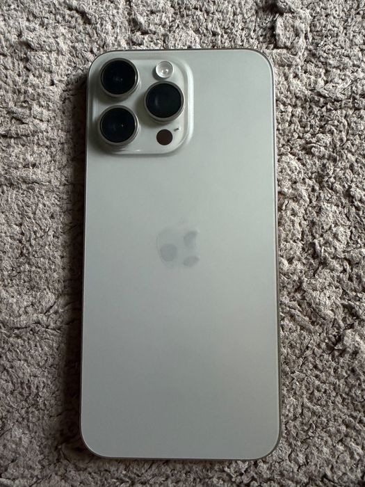 iPhone 15 Pro Max 256Gb