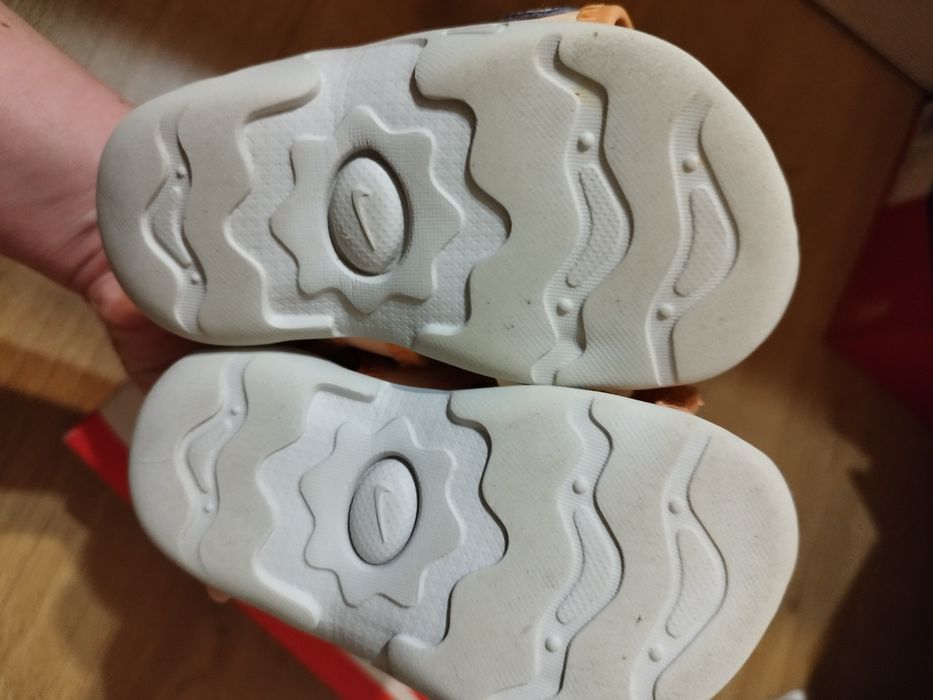 Детски обувки и сандали