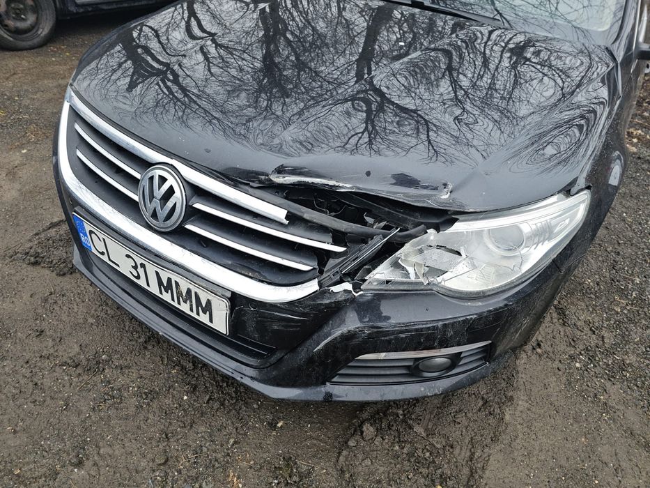 Vand passat CC avariat