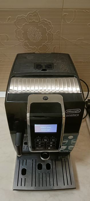 Vand Delonghi Dinamica
Garanție 3 luni
Cappuccino,caffelatte,latte mac