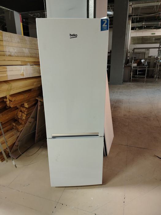 Холодильник beko