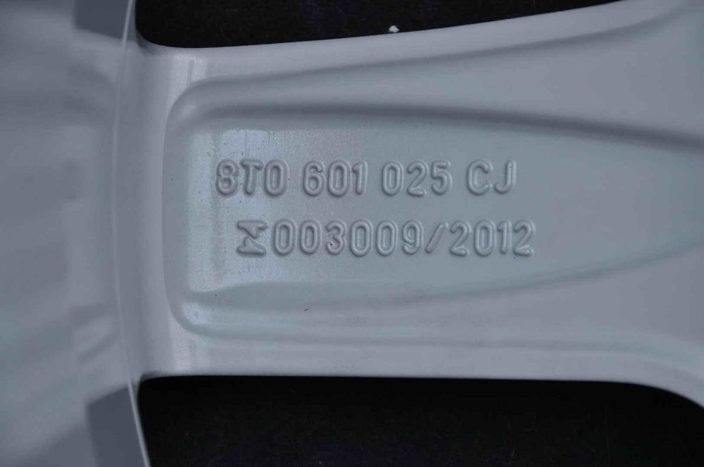 Jante cu cauciucuri de iarna ( Jante Audi S5 R17 )