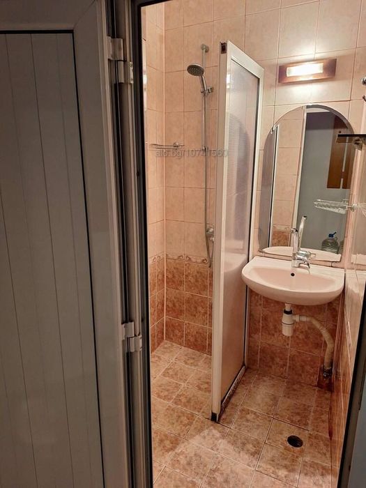 Многостаен в Шумен-Боян Българанов 1 площ 76 цена 193000