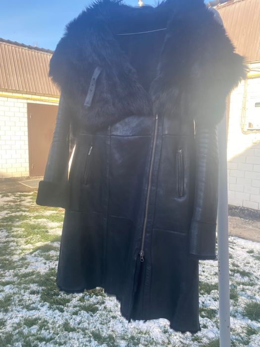 Дубленка женская черная