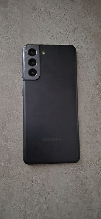 Продам Samsung S21
