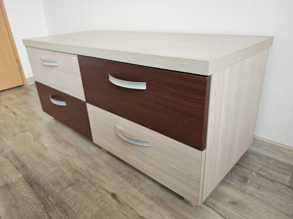 Comoda 120 x 52 x 50