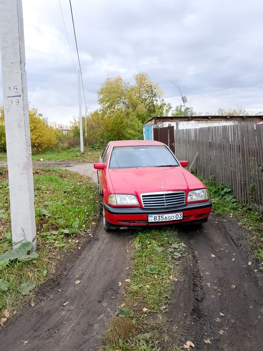 Мерседес w202 с200