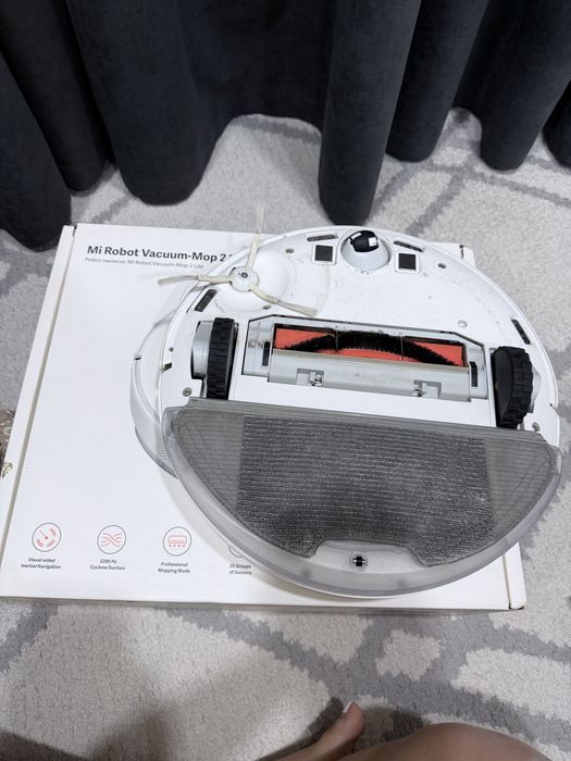 Робот-пылесос Xiaomi Mi Robot Vacuum-Mop 2 Lite
