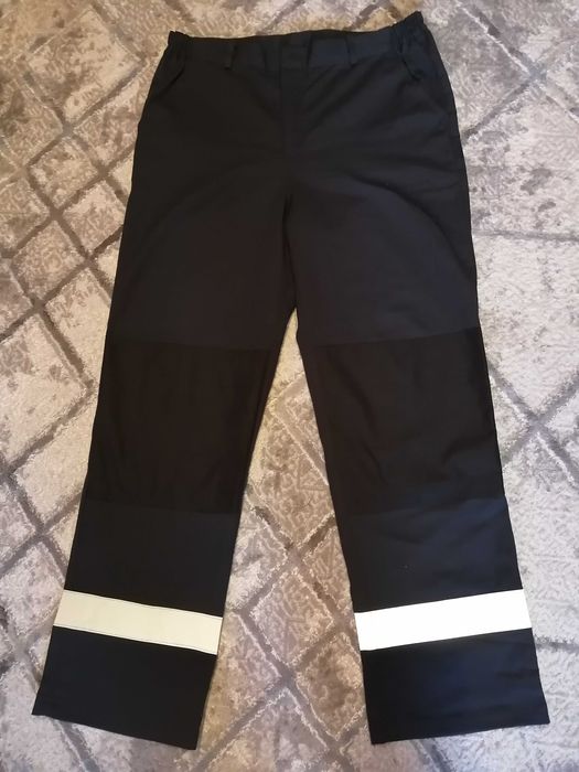 Продам новый рабочий костюм.