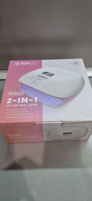 UV/LED лампа за маникюр