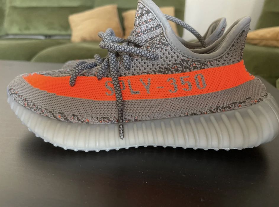Adidasi Yeezy Boost 350 Limited Edition