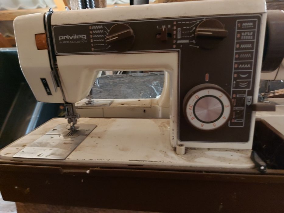 10 Masini de cusut electrice