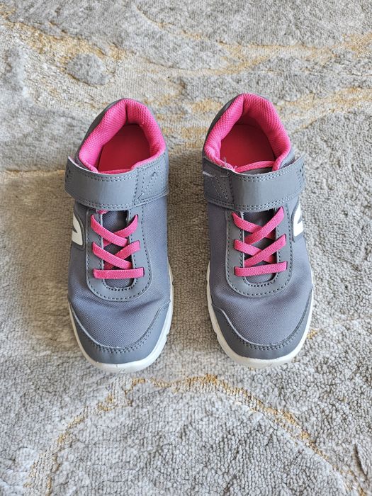 Детски маратонки 30 лева общо - adidas и декатлон