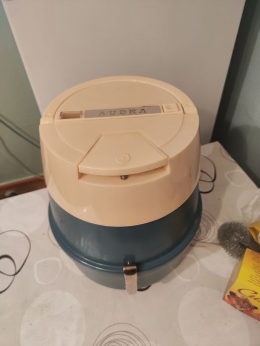 Пылесос Audra новый, не использовался