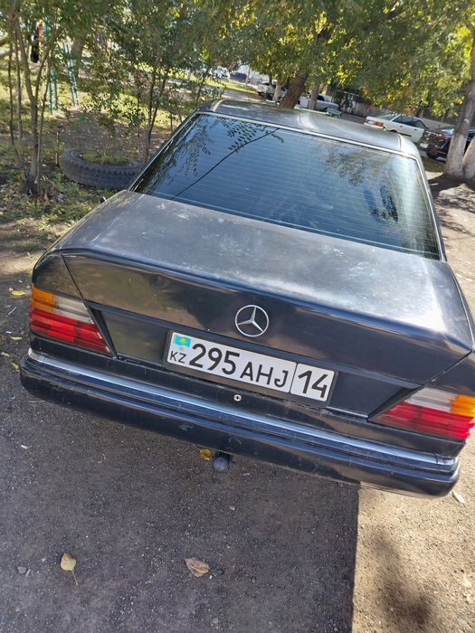 Продам мерседес 124