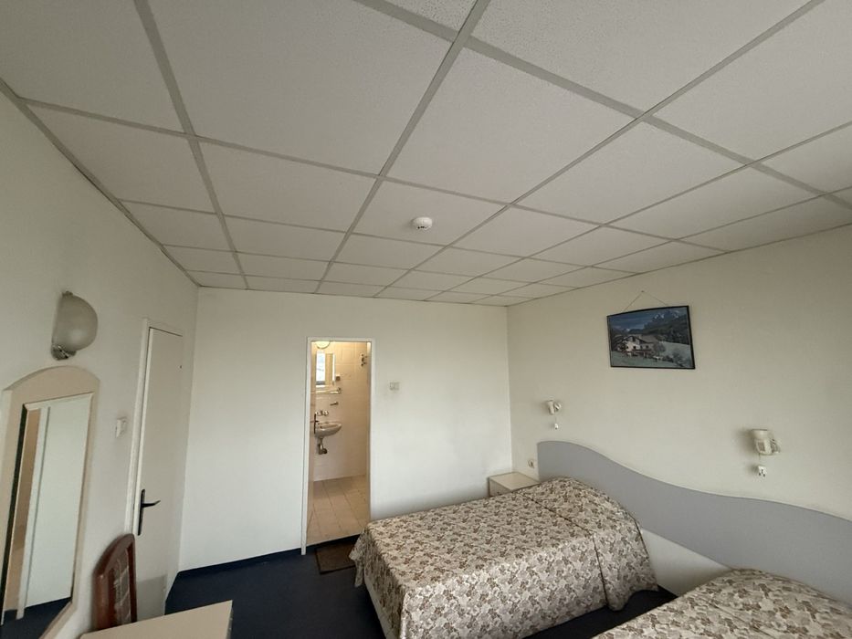 Студио под наем  300 евро