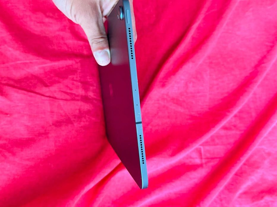 Vând sau schimb iPad pro 2018