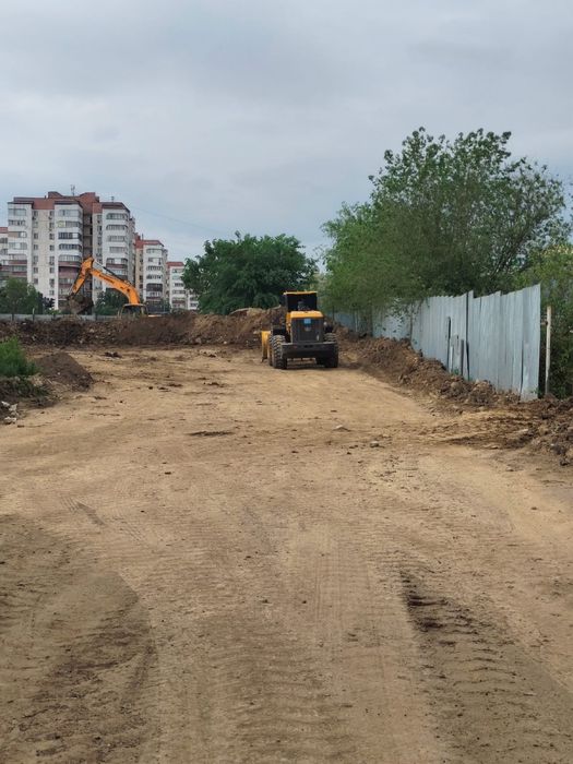 Услуги погрузчика 3х кубовый