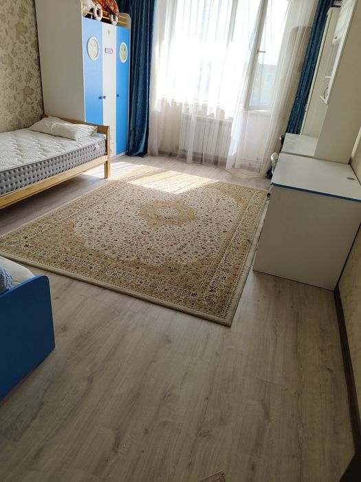 Продам 3 комнотную квартиру