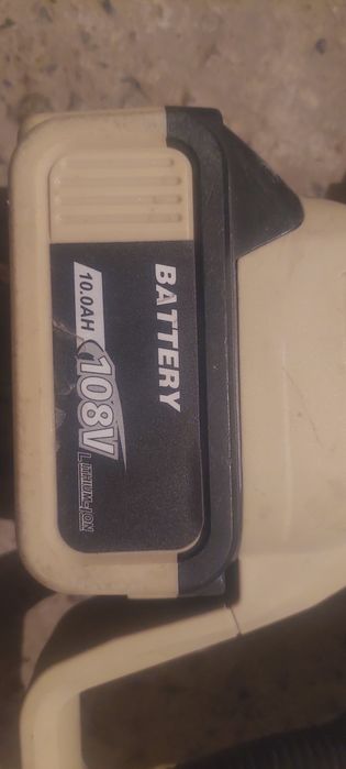 Продаётся дрель состояние хорошо