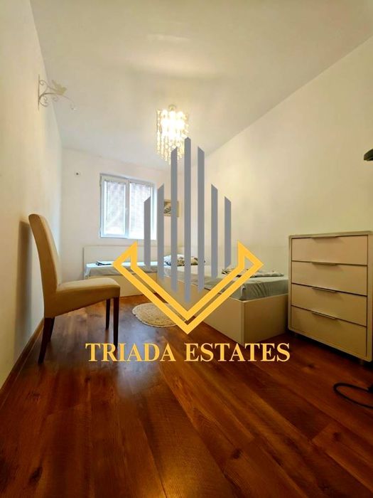 Дава се под наем Тристаен апартамент в Бургас, Център - 85 кв.м за 598.23 € - Снимка #7