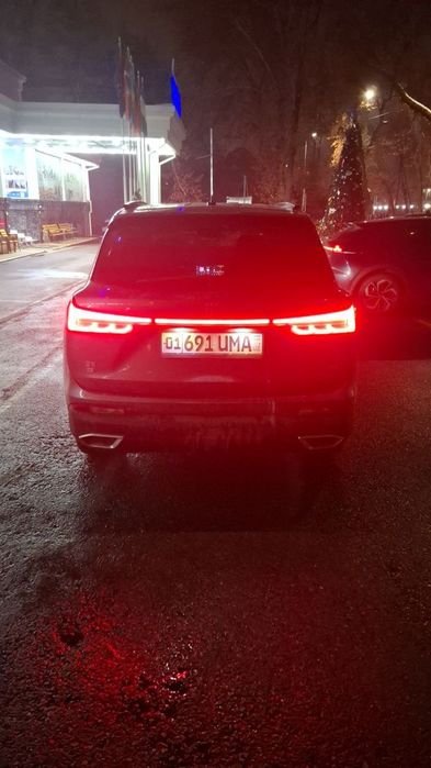 Продам Автомобиль гибрид Donfeng E5