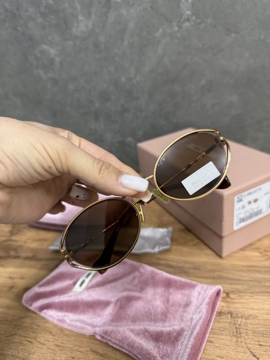 Очки Miu Miu 2025