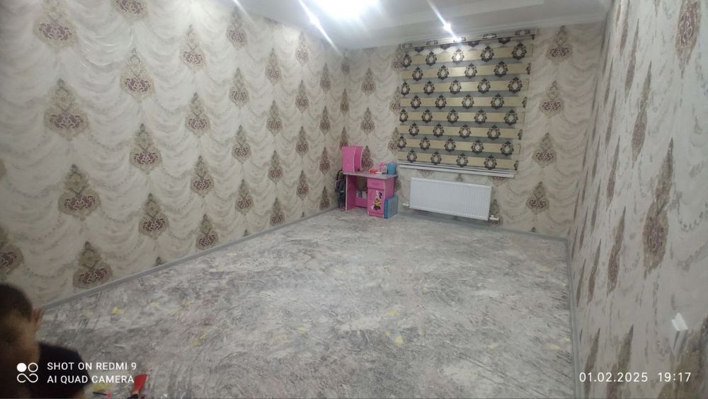 Уй сотилади уч хонали