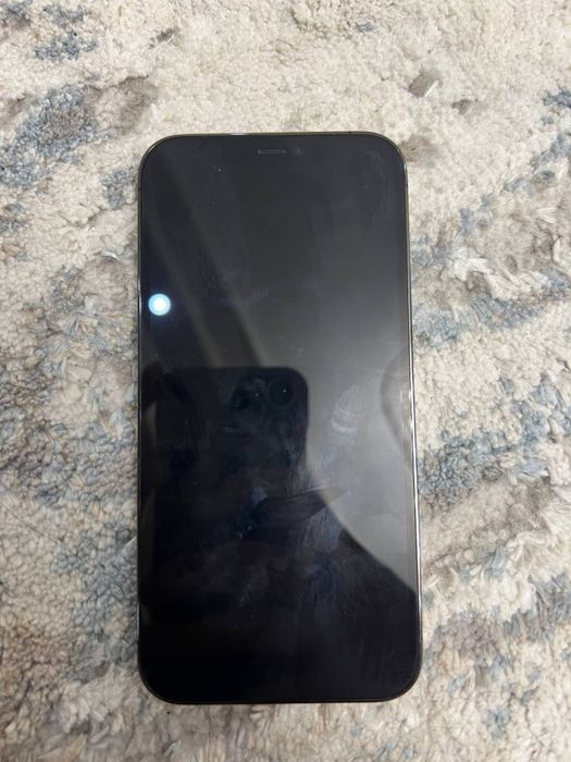 Iphone 12pro  ideal xolatda!