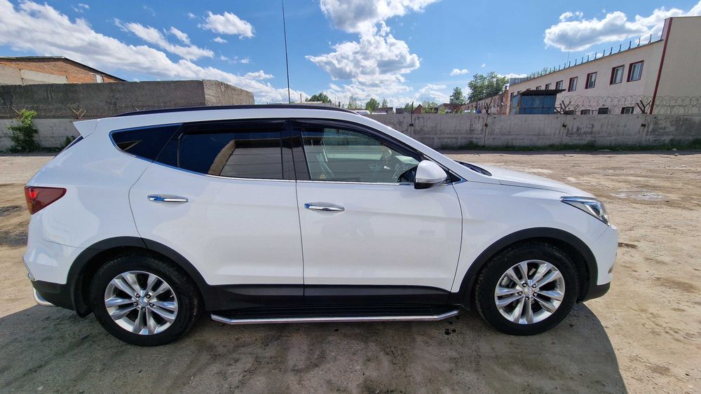 Продам кроссовер Hyundai Santa Fe