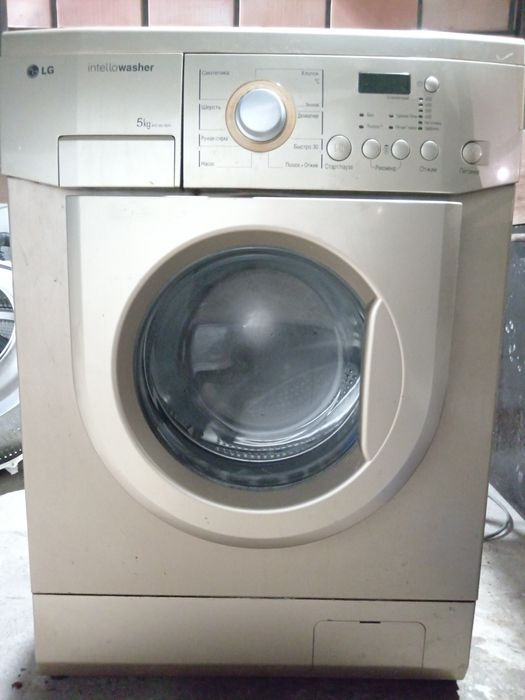 Стиралка LG 5 кг