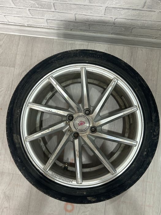 Продам диски Vossen r16