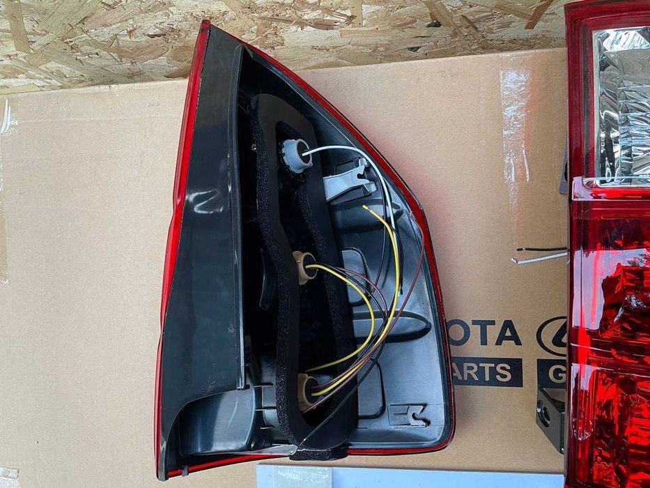 Фонарь задний на Prado 120 / Прадо 120