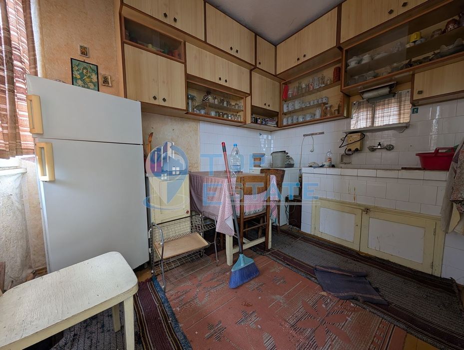 Продава се Многостаен апартамент в Горна Оряховица - 105 кв.м за 510 €/кв.м - Снимка #2