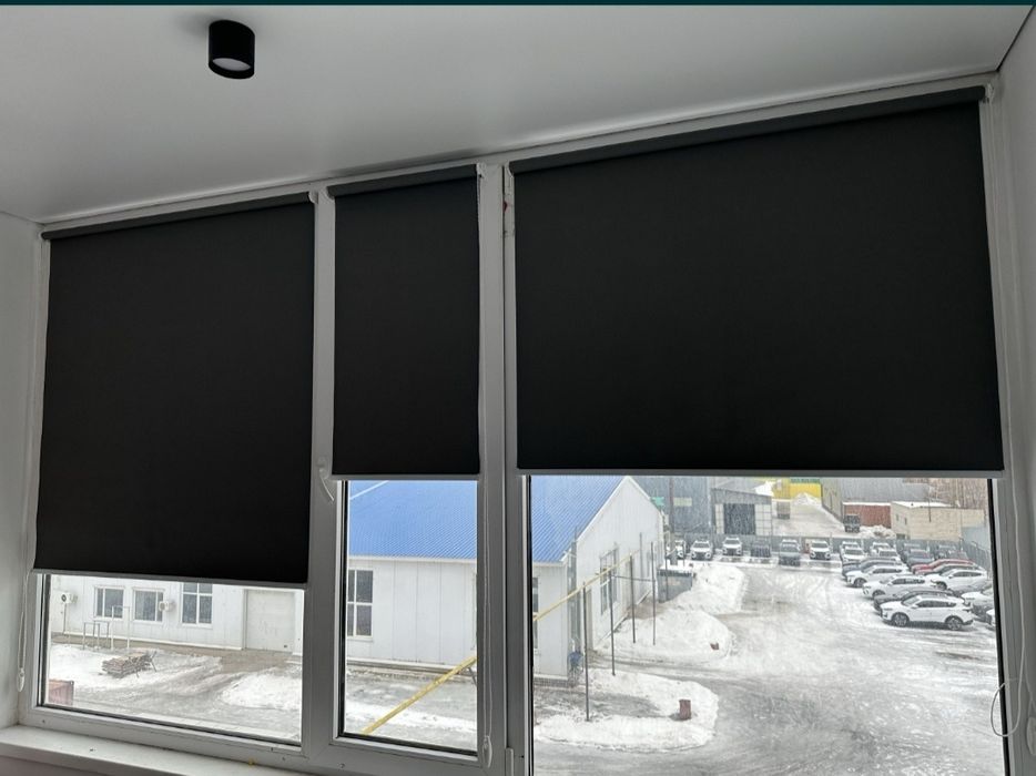 Жалюзи, ролл шторы, день и ночь.