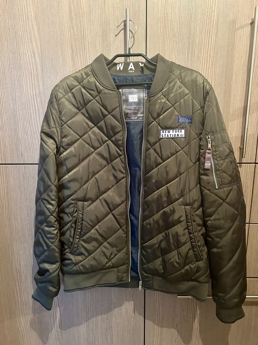 Бомбър  мъжко яке IKKS