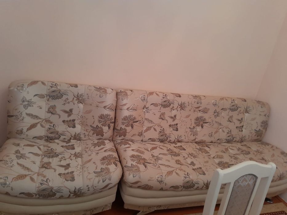 Продам Диван+2 Кресло