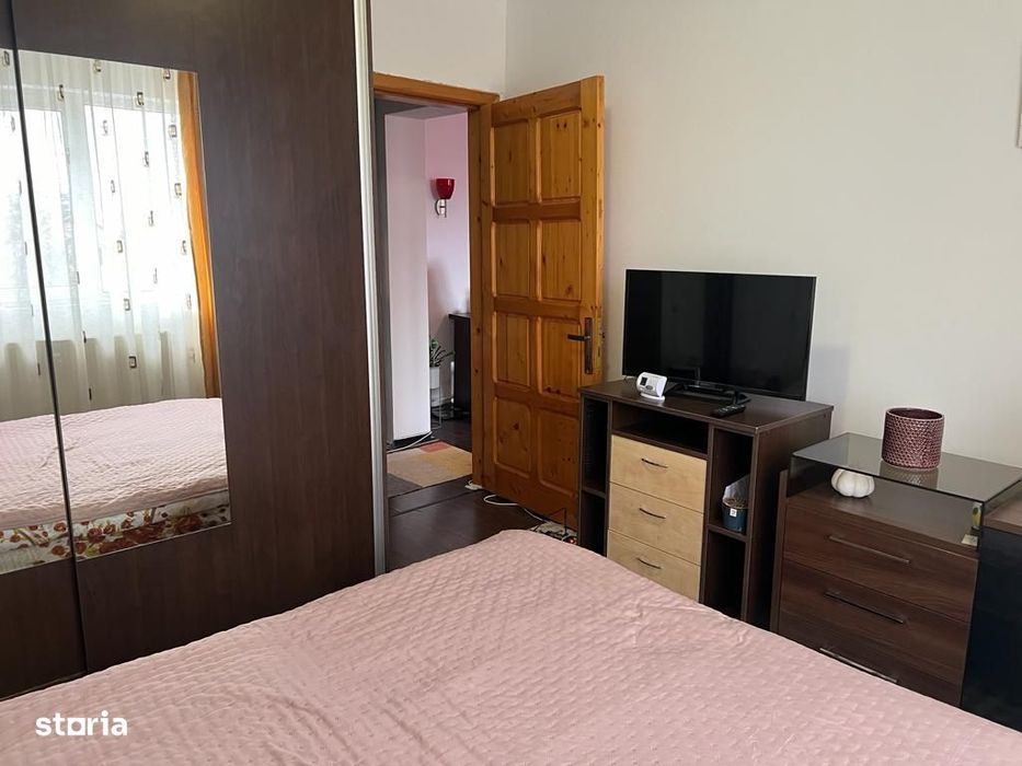 Inchiriere apartament 2 camere, mobilat, Targoviste, Al. Trandafirilor